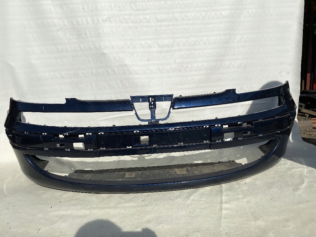 фото №1, Peugeot 807 02- бампер перед