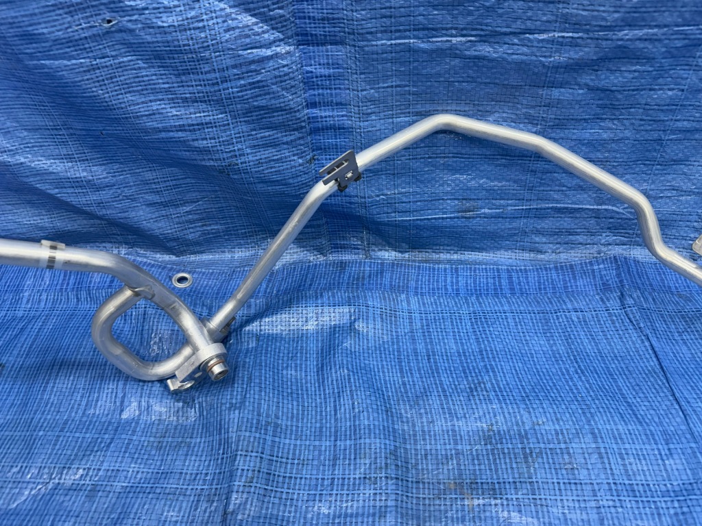 Дроти кондиціонера renault austral 1.2 e-tech 924806412r 924542879r Недорого