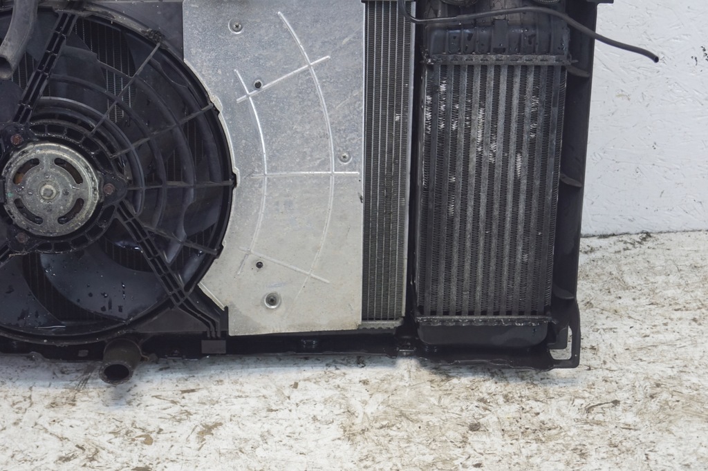 фото №15, Pas передній радіатор citroen ds3 1.6 hdi