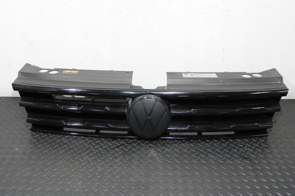 фото №1, Решётка радиатора решётка радиатора 5na853653a vw tiguan ii 2 5na