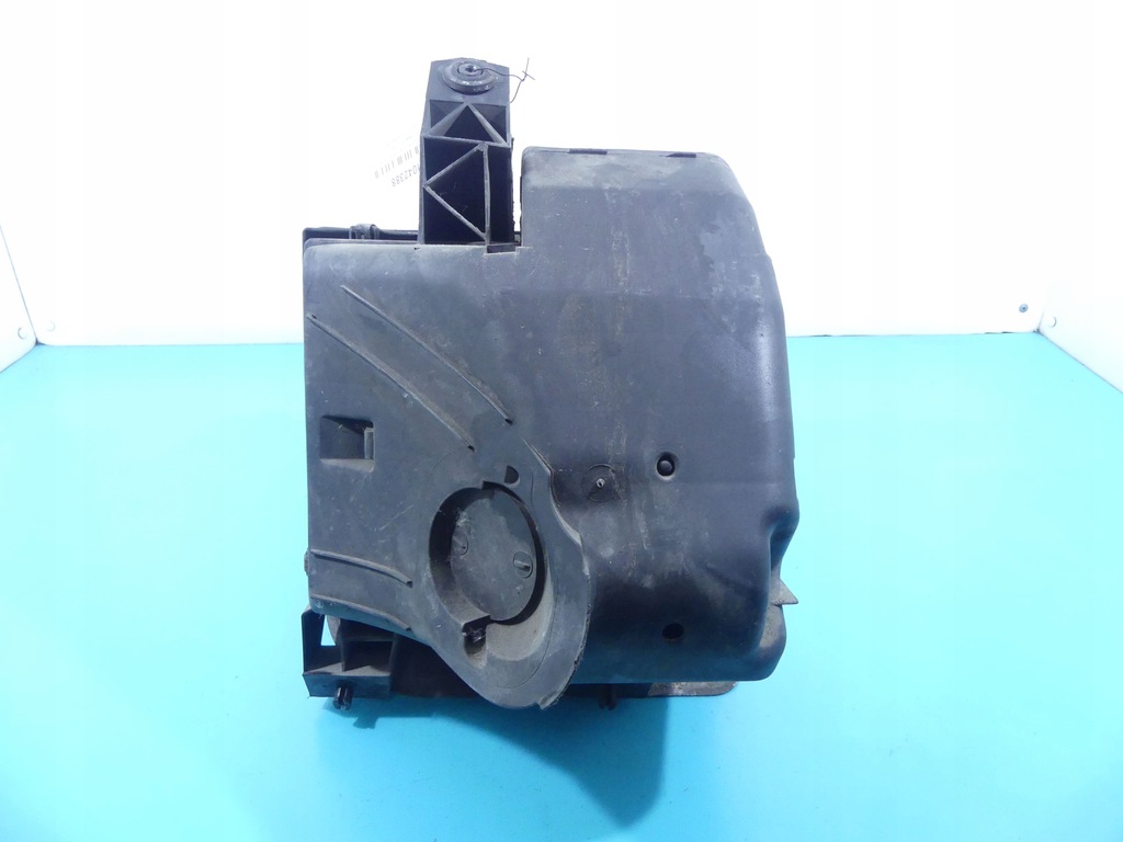 фото №8, Корпус фильтра воздуха vw passat b5 1.8 20v