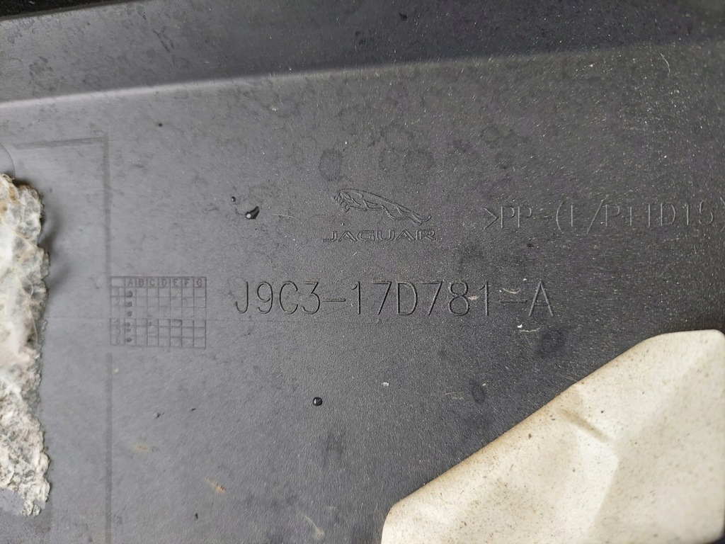 фото №6, Jaguar e-pace бампер задняя j9c3-17d781-a оригинал
