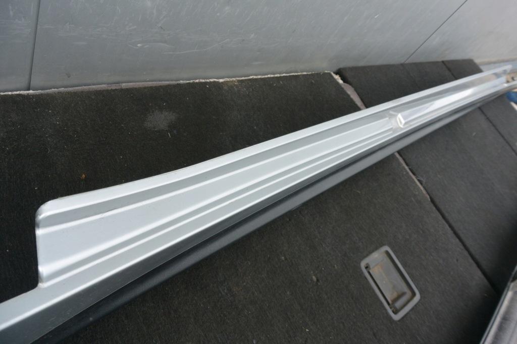 Молдинг порог 817/b maserati quattroporte vi правый Доставка