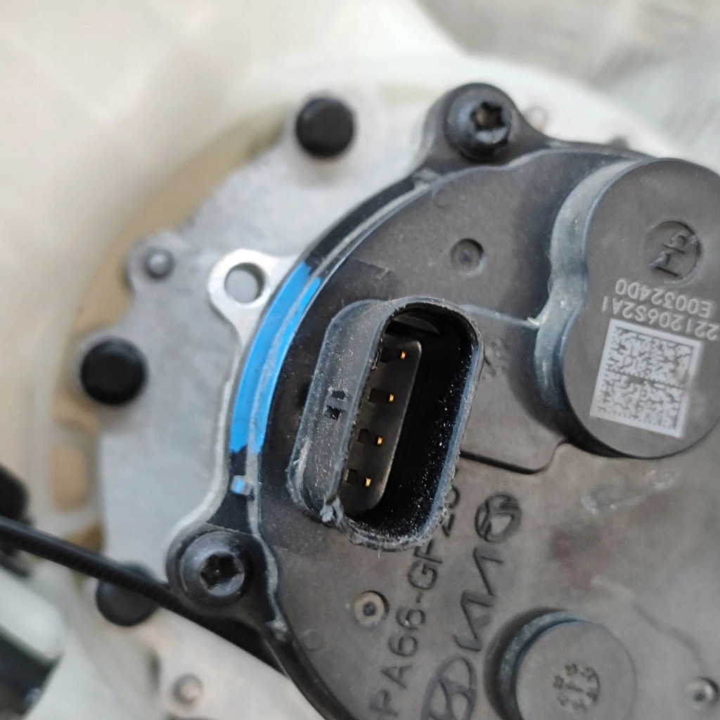 фото №7, Kia ev6 2021 бак расширительный охлаждающая жидкость