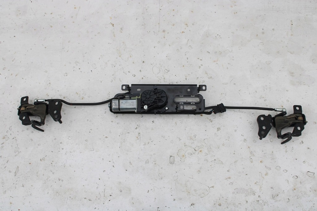 фото №8, Audi a3 cabrio 8v замок крыша 8v7871499 8v7 871 499 8v7871405 8v7871406