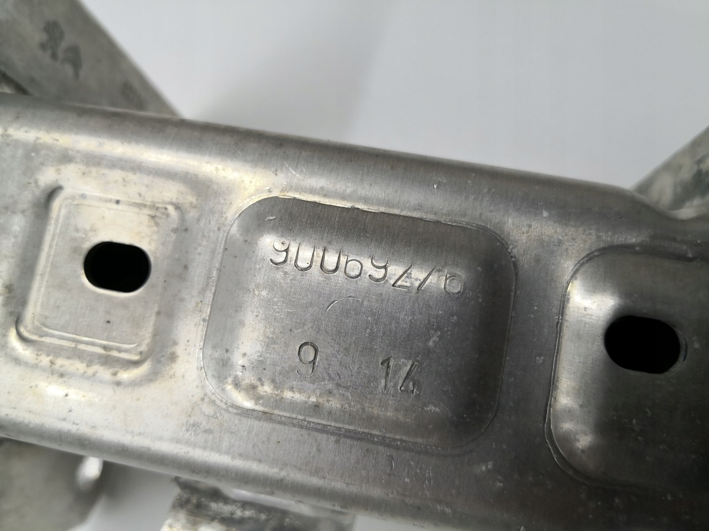 фото №11, Балка бампера усилитель peugeot 308 t9 sw 13- t