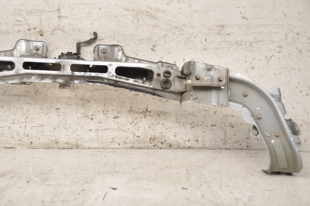 фото №5, Opel combo d pas передний усилитель