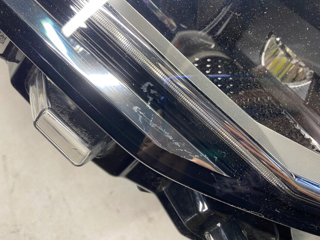 фото №5, Фара правый перед vw sportsvan lift full led