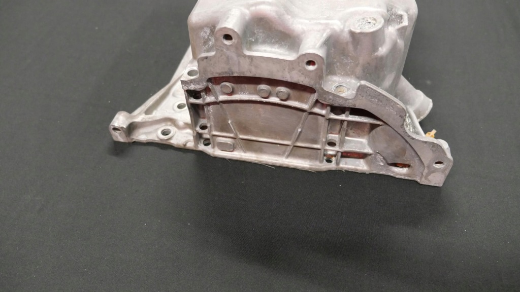 Bmw f39 f45 f48 mini піддон масляна b47 8590016 Недорого