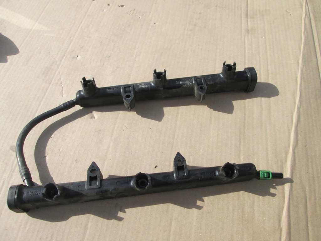 фото №9, Chrysler town country 11- 3.6 инжектор топлива молдинг dodge grand caravan