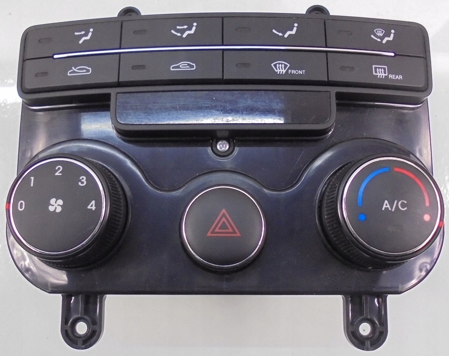 фото №1, Hyundai i30 i lift 11 r панель обдув кондиционера