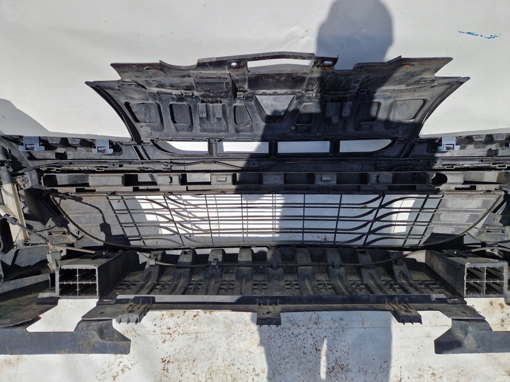 фото №7, Бампер передний перед renault megane iii 09-12