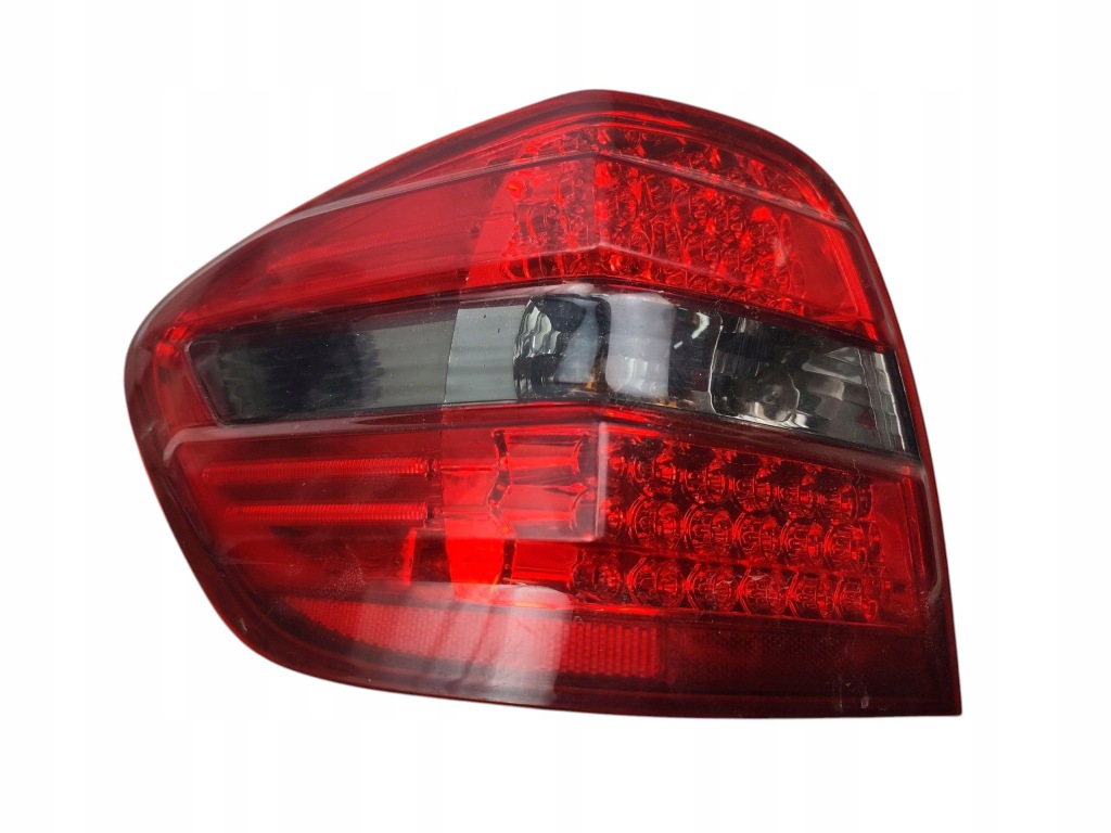 фото №1, Лампа левый задняя задняя led mercedes ml w164 05-08 europa