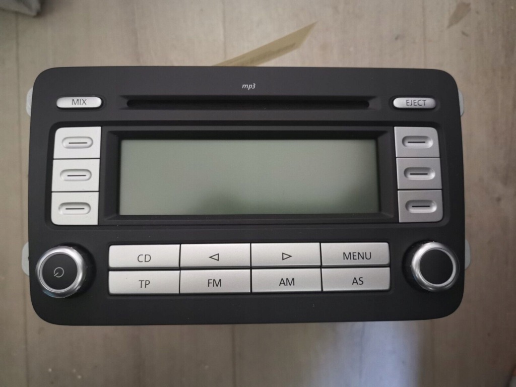 фото №1, Автомобільна магнітола vw golf 1k0057187dx