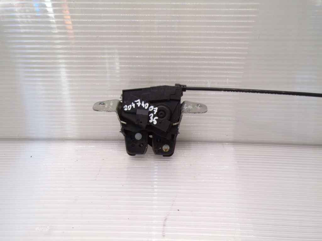 фото №1, Замок крышки задняя mercedes w204 w212 2047400735