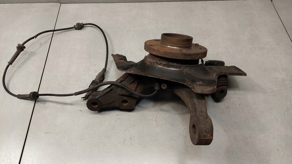 фото №8, Поворотный кулак правая перед fiat doblo iii 1.3