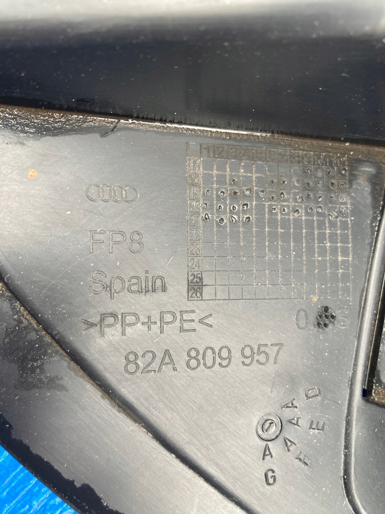 фото №10, Подкрылок левая передние audi a1 82a