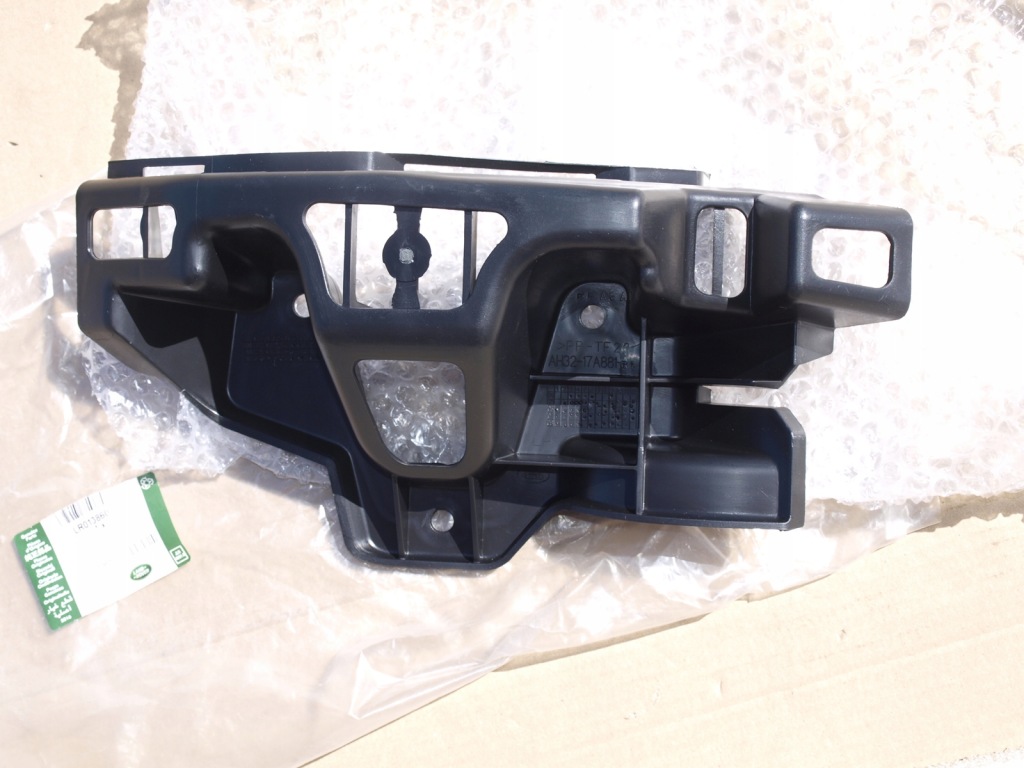 фото №1, Направляющая левый задняя бампер range rover sport l320 новый