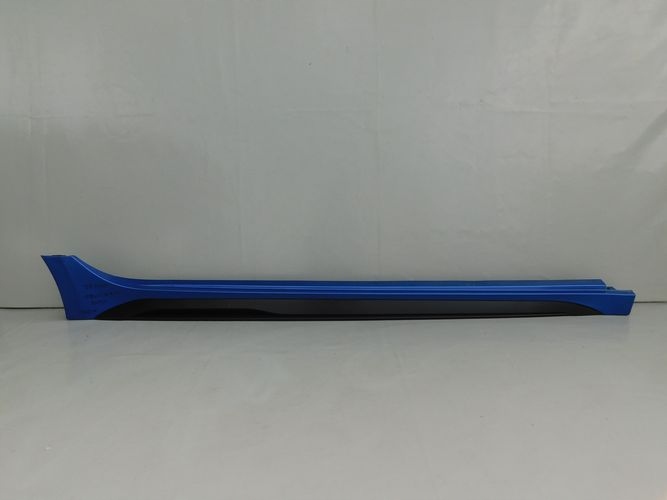 фото №1, Kia proceed iii gt line 18- молдинг порог правая