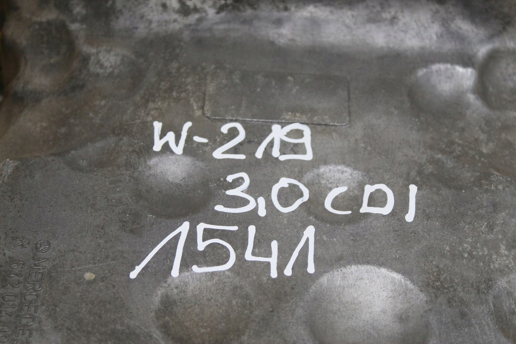 фото №12, Поддон масляная w219 3.0 cdi r6420140902