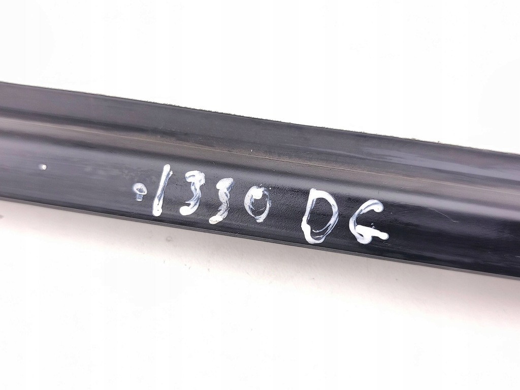 фото №5, Suzuki vitara ly 2023 молдинг скло задній