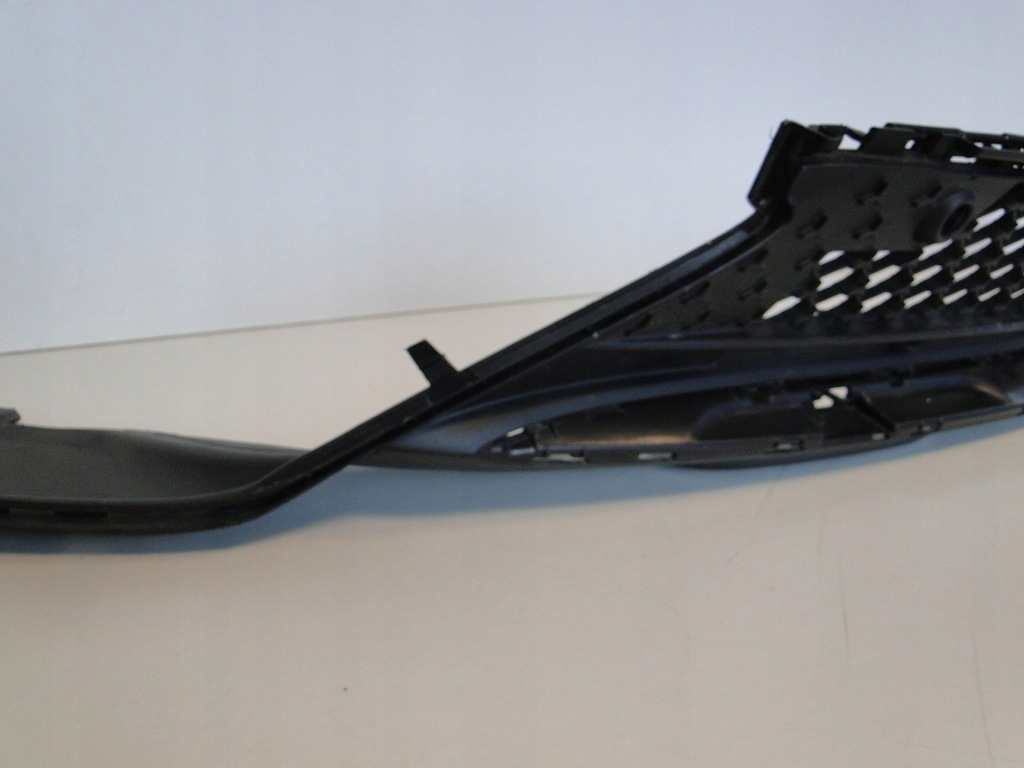 фото №14, Mercedes glc 254 x254 решётка средняя бампера pts amg