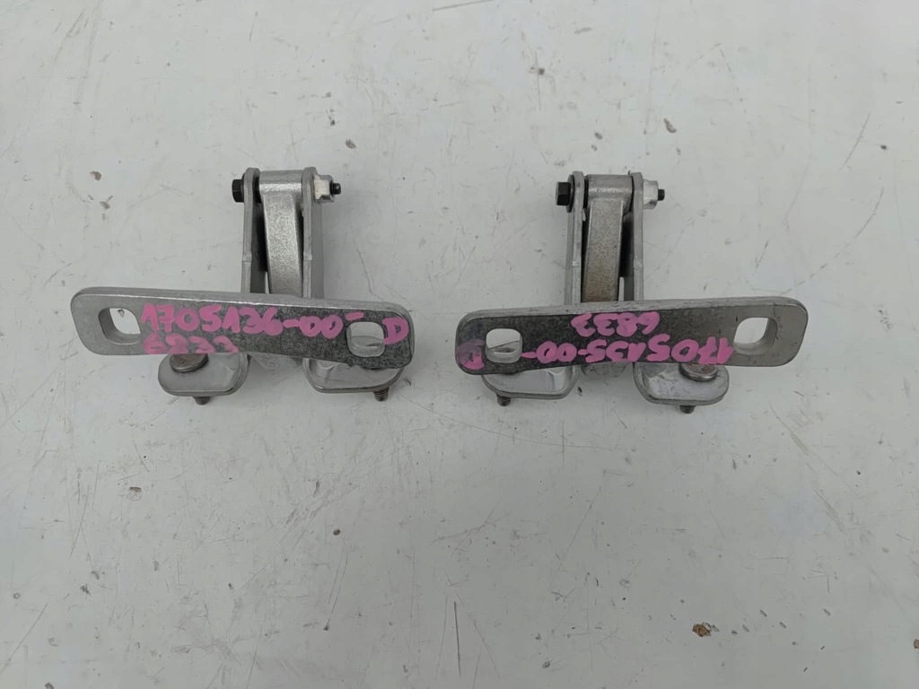 Купити Tesla model y петля правий лівий кришки багажника nowe оригінальний номер 6833