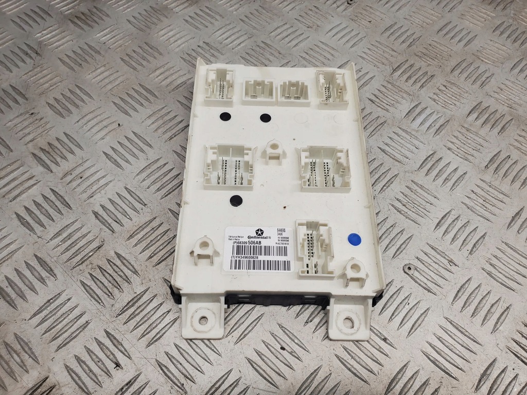 фото №6, Dodge challenger 68309506ab модулі комфорту