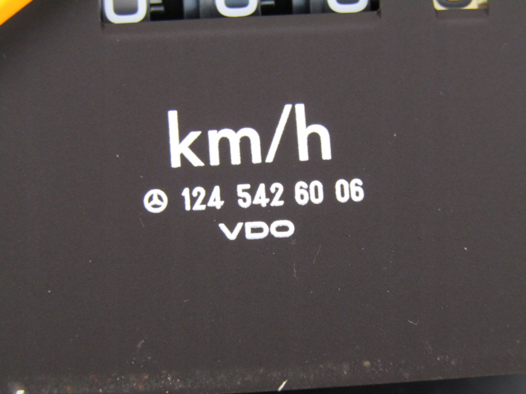 фото №12, +e3 mercedes w124 2.0d счетчик приборы спидометр 180 км/ч