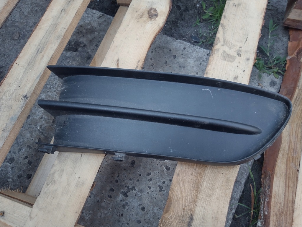 фото №1, Решётка бампера левая renault laguna 000009693