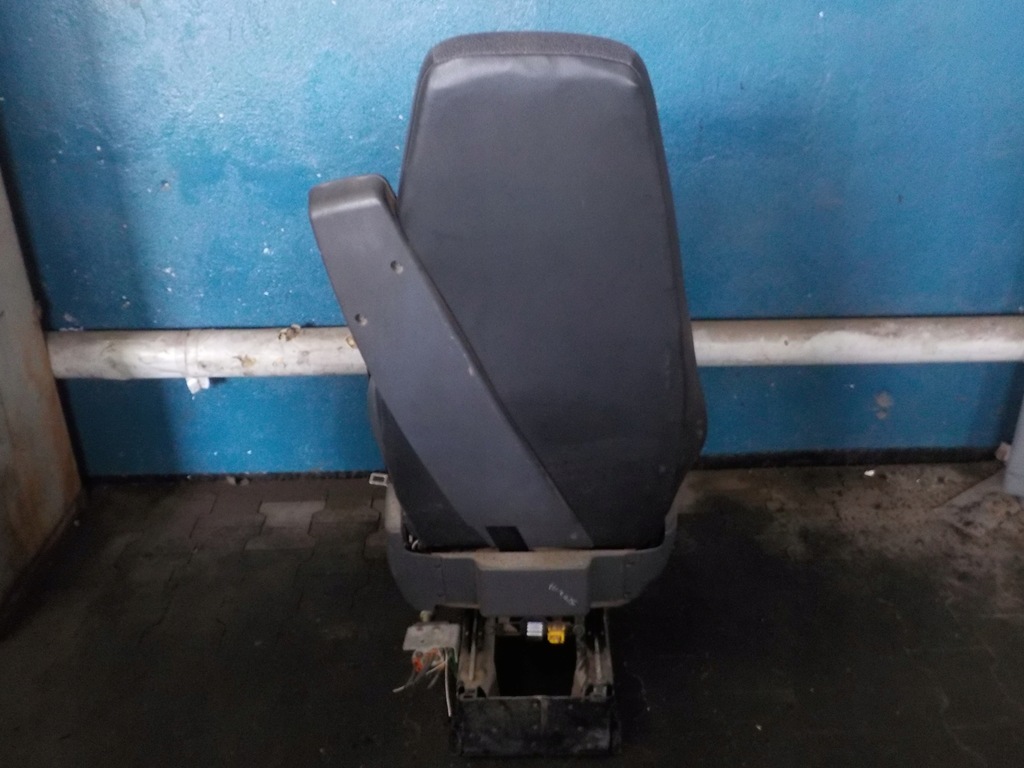фото №3, Сиденье водителя scania