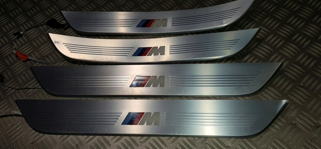 фото №10, Bmw g11 m набор молдинг led порог накладки пороговые подсвечиваемые комплект 4szt