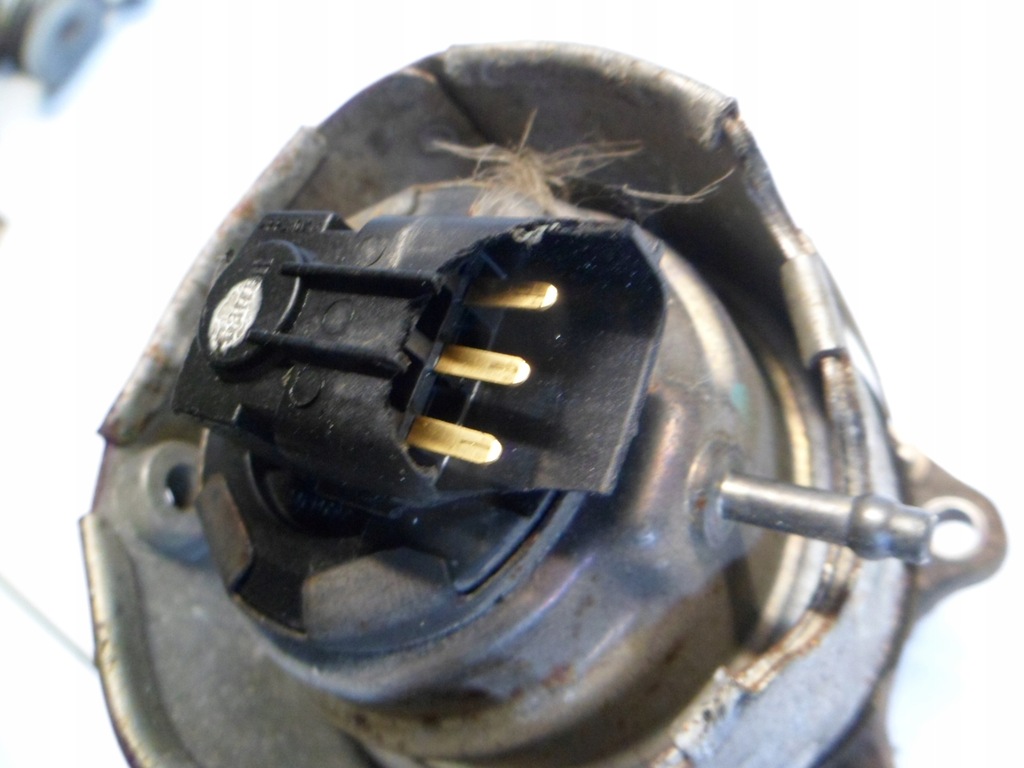 фото №6, Jaguar xf x250 3.0d v6 306dt клапан вакуумa 771889-0032