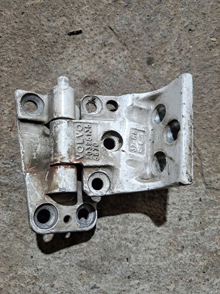 фото №1, Петля правый верхний петля дверь кабины volvo fh fm 9 12 13