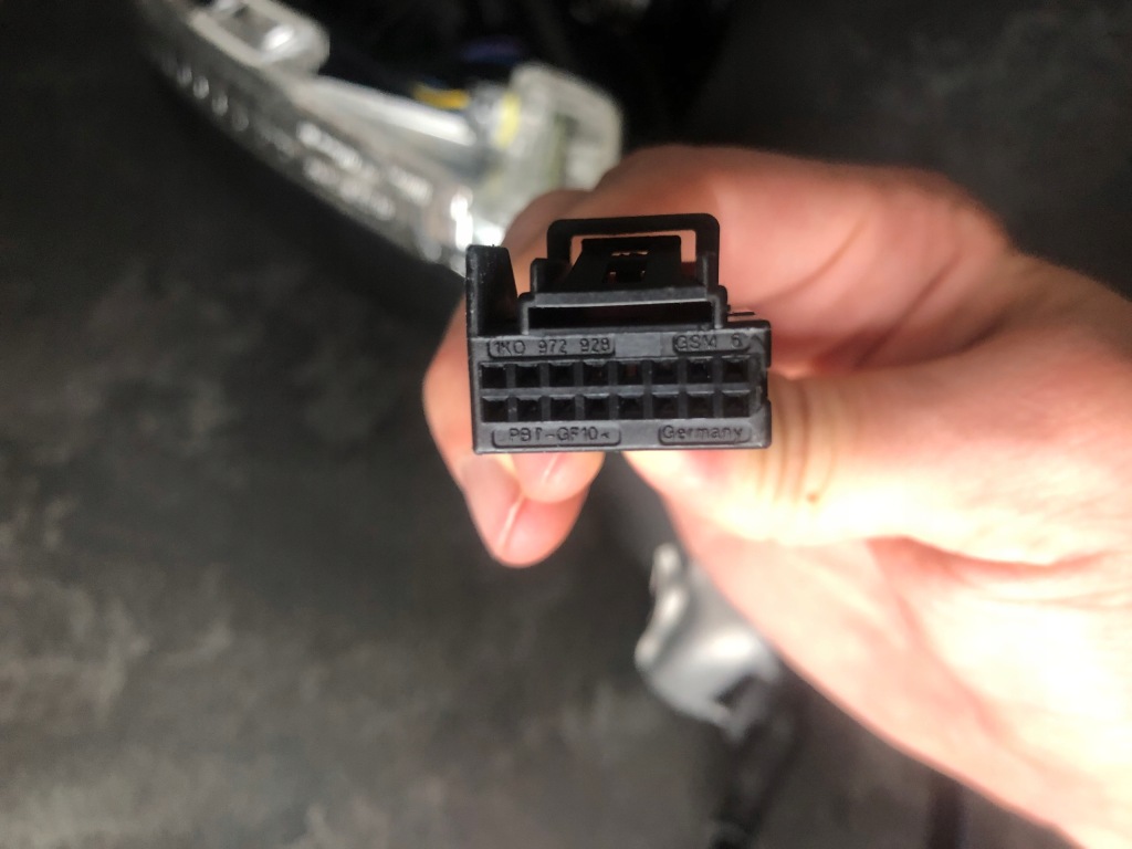 Passat b8 дзеркало праве 9+2 pin нова uk Недорого