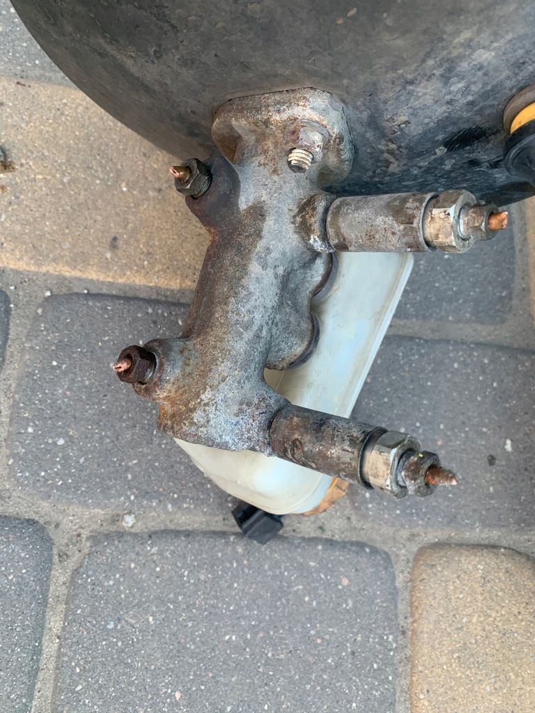 фото №7, Korektory коректор насос бачок albea palio