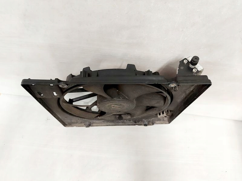 фото №6, Renault scenic 1 1.6 8v b вентилятор корпус wody