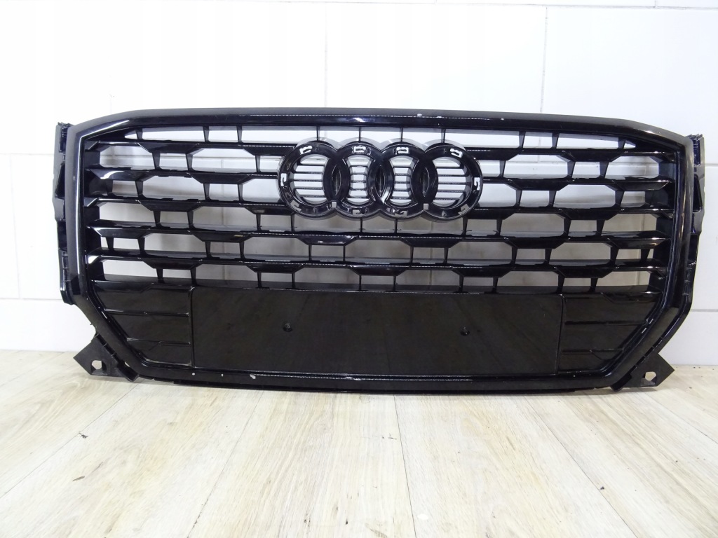 фото №1, Решітка радіатора решітка радіатора бампера audi q2 81a 81a853651