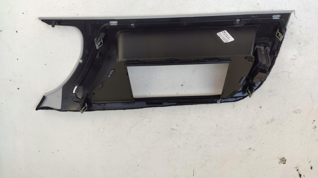 фото №4, Audi a5 8t рамка дисплея 8t1857186s