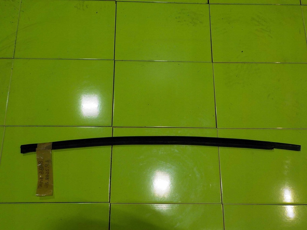 фото №4, Fortwo ii 451 08r молдинг уплотнитель левая перед