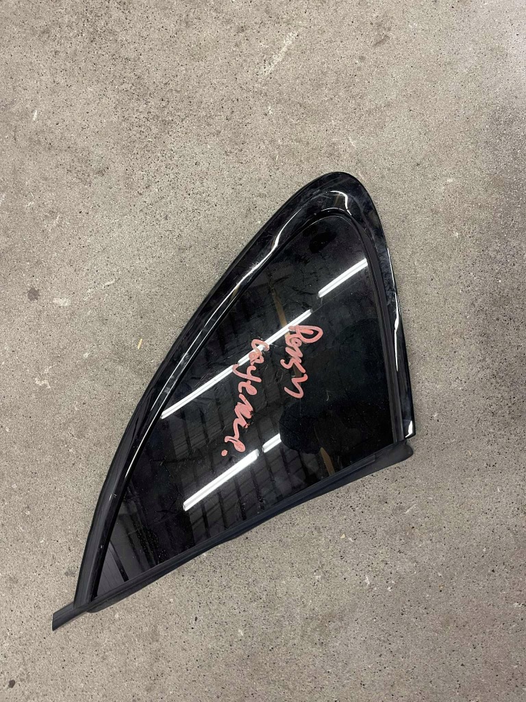 Купити Porsche cayenne 2 2 7p скло кузовна ліва задній задня 7p5845297lb