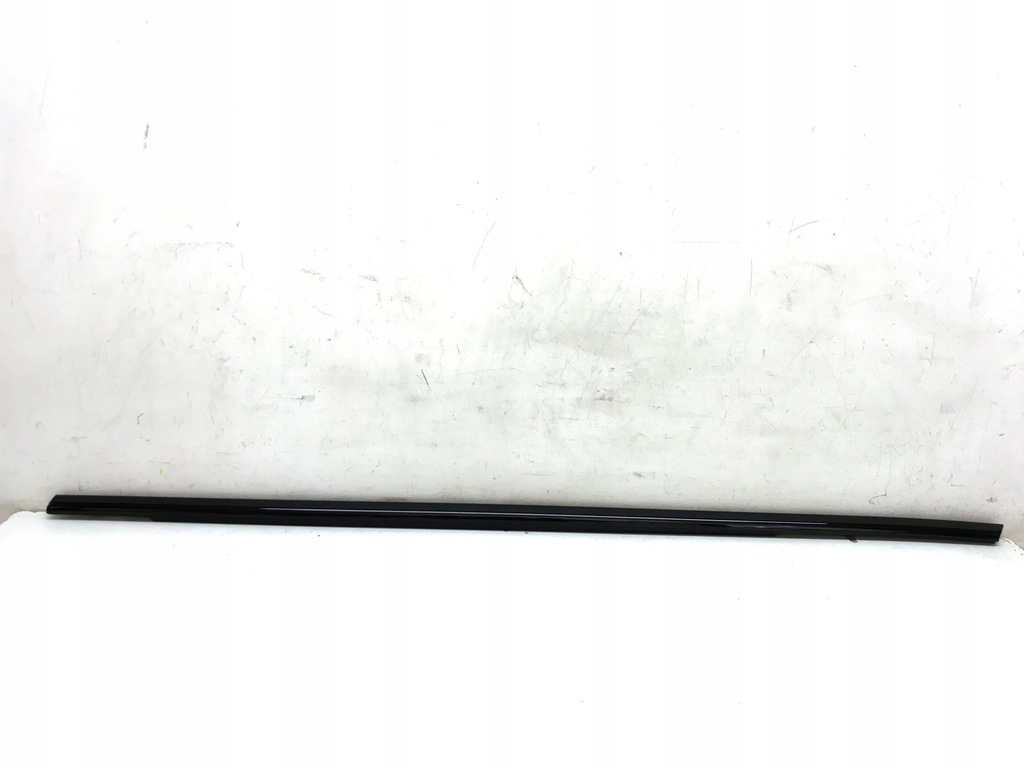 фото №1, Bmw 2 f46 молдинг дверь передних 7375171