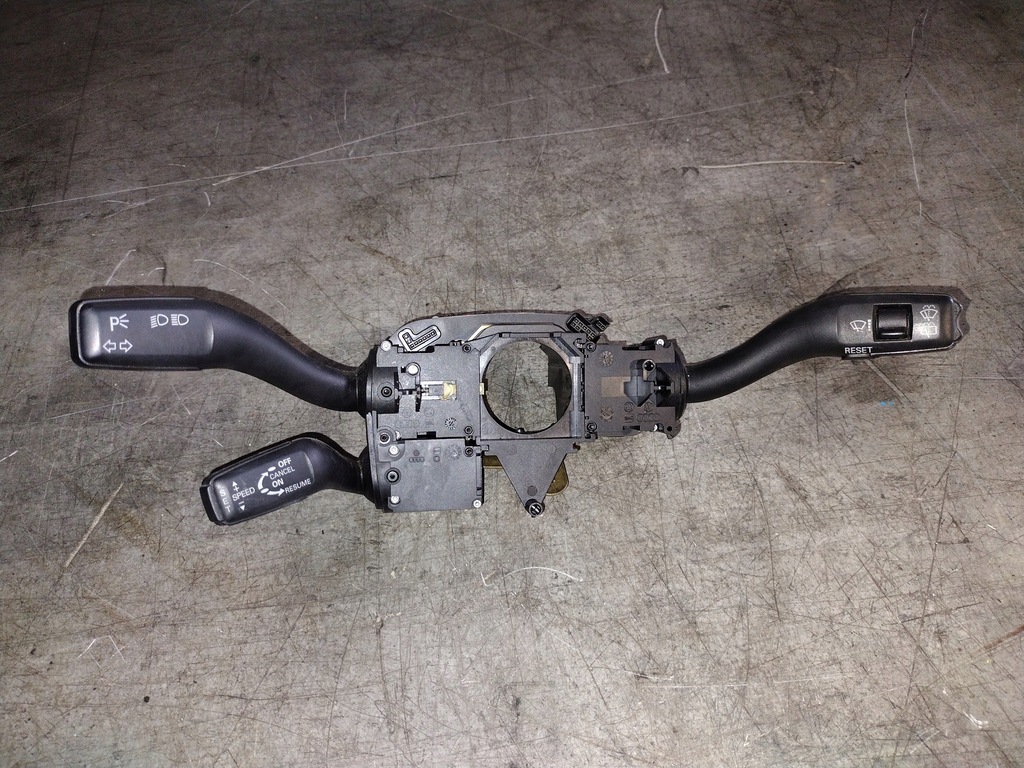 фото №1, Переключатель комбинированный 4f0953549a audi a6 c6