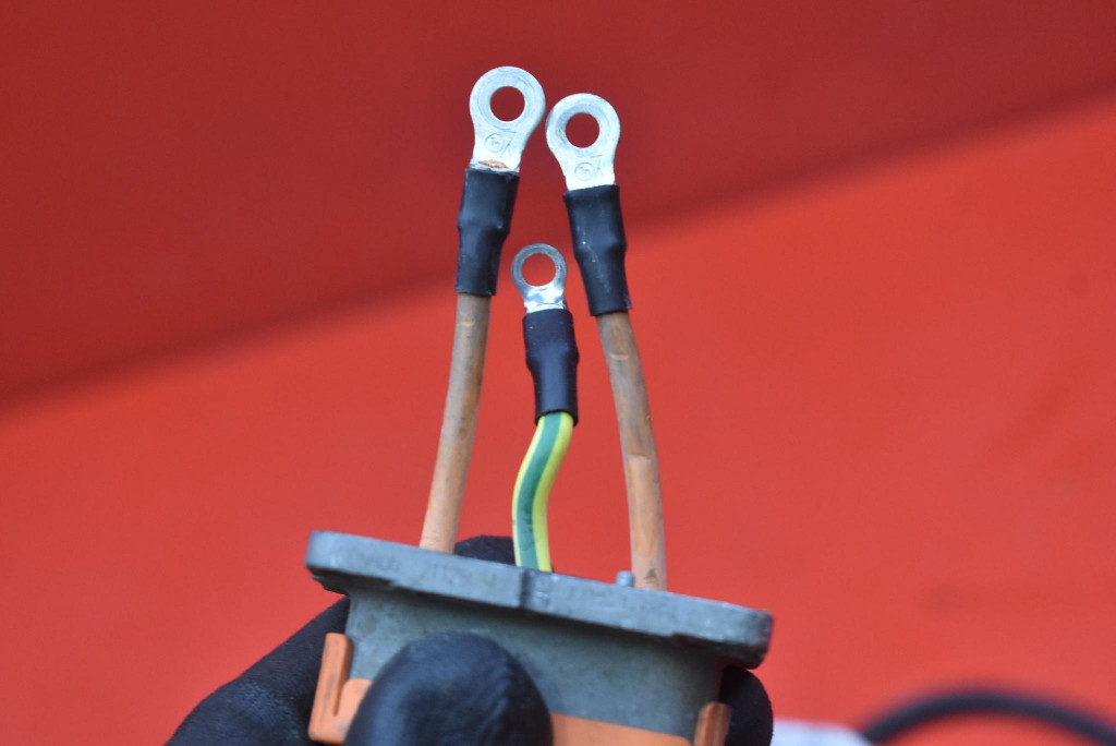 фото №7, Роз'єм port заряджання 296957498r dacia spring 21-