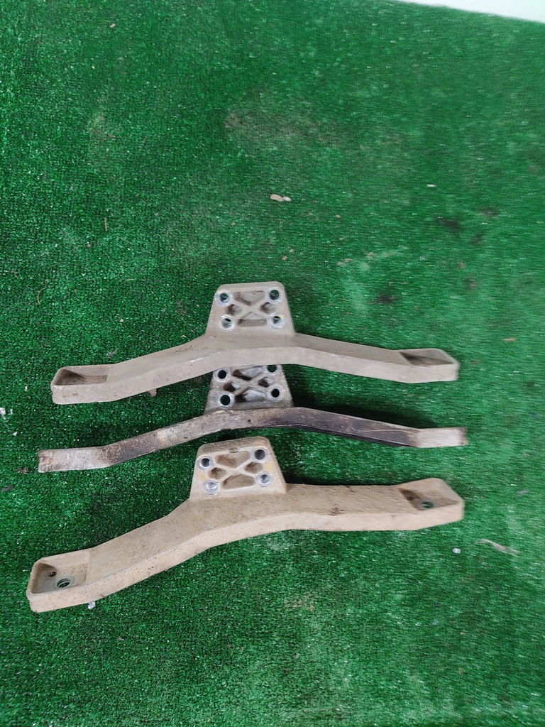 фото №1, Suzuki jimny кронштейн редуктор длинная