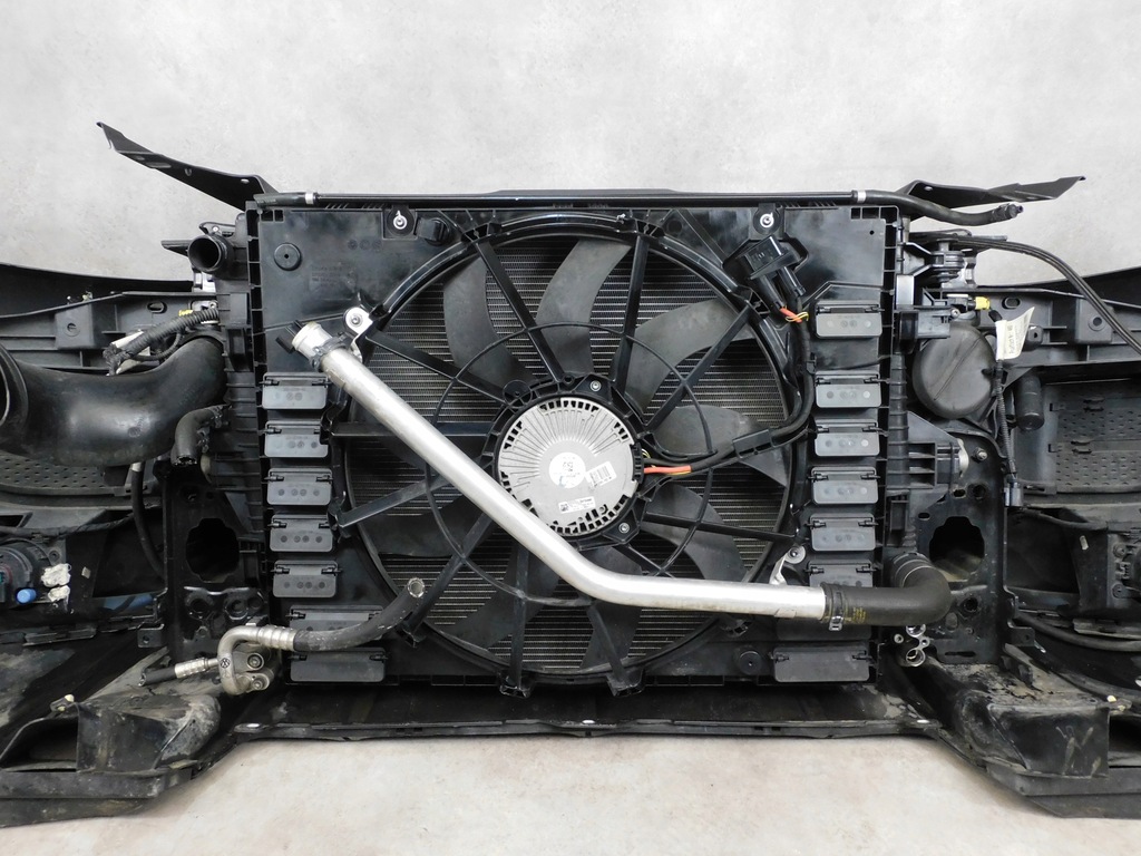 фото №12, Porsche cayenne 7p kompletny перед капот лампы бампер pas чёрный