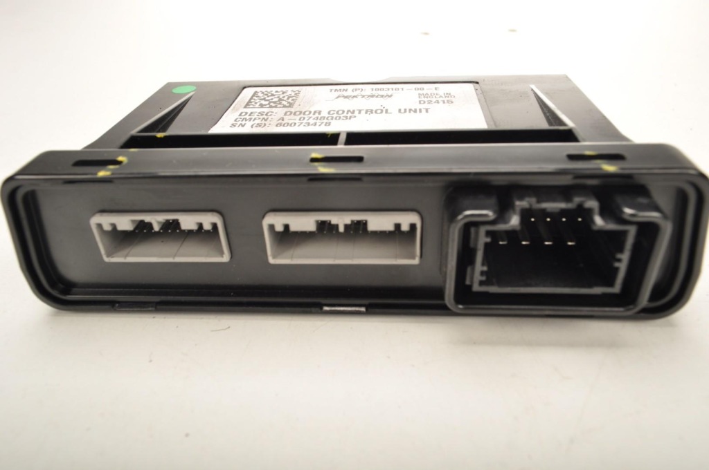 фото №3, Tesla model s модуль дверь 1003101-00-e