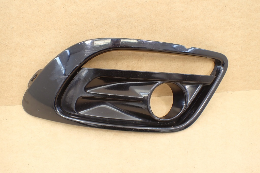 фото №11, Renault fluence lift 12- заглушка решётка бампера правая решётка радиатора 261a29196r