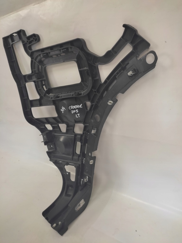 фото №7, Porsche cayenne 7p5 напрямна бампера лівий задня 2010-