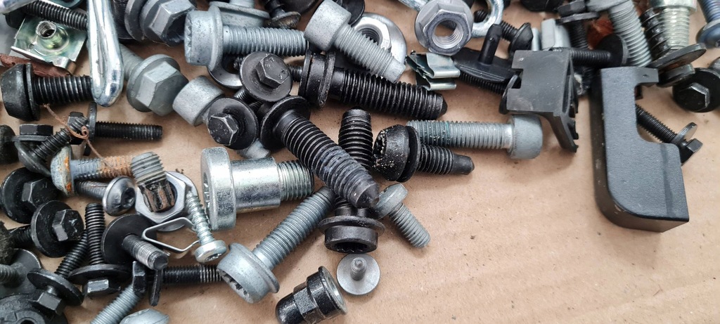 фото №7, A6 c8 4k болты винтики защёлки салона автомобиля a7 4k q8 q7 audi